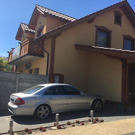 Pokoje Vip Trzęsacz Exteriör bild